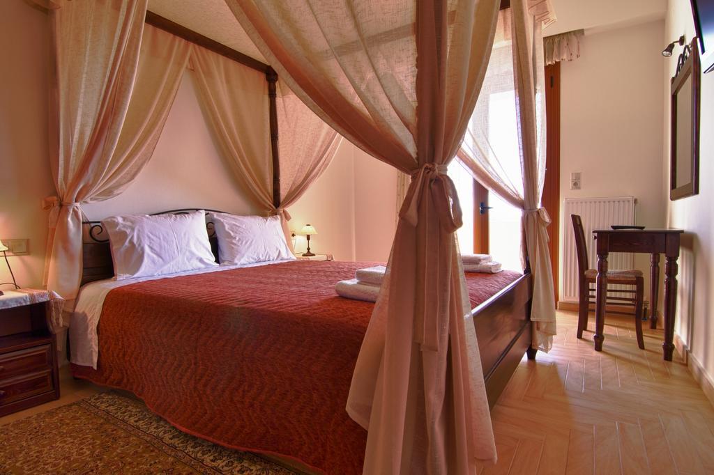 Petrochori ApartHotel Rum bild